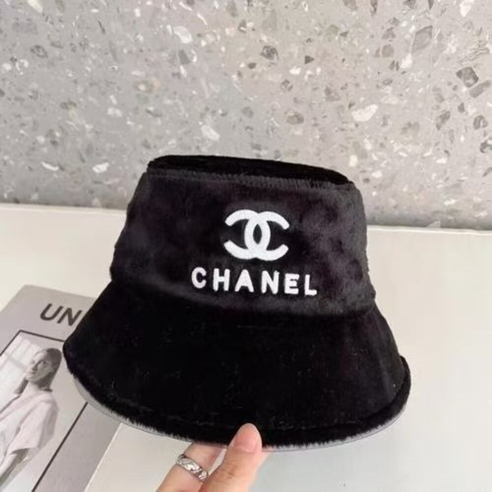 Chanel Shearless Logo Bucket Hat - Picture 3 of 4
